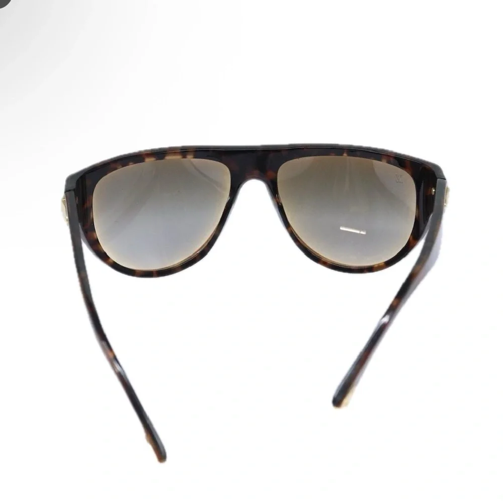 LOUIS VUITTON Sunglasses Brown - Picture 3 of 8